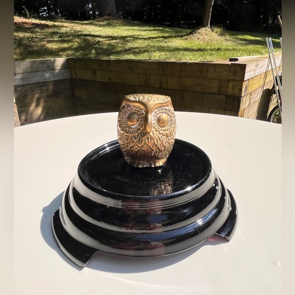 1970's Brass Owl Paperweight with some Patina 2" Tall Felt Bottom India - Picture 3 of 6